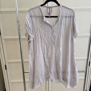 Johnny Was Light Gray Embroidered V-Neck Tunic